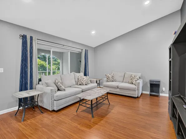 815 W BOYNTON BEACH Boulevard #15-202, Boynton Beach, FL 33426