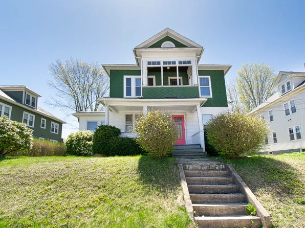 441 Hamilton St, Southbridge, MA 01550