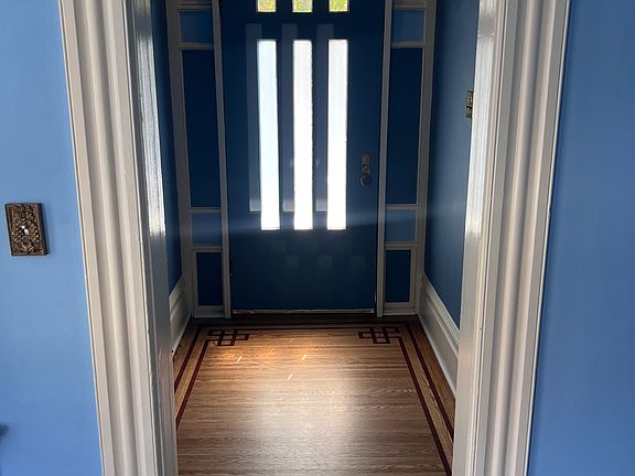 Front entry looking back at the front door.