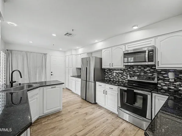 8300 E VIA DE VENTURA Boulevard #1002, Scottsdale, AZ 85258