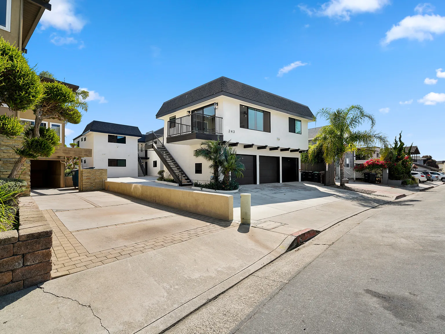 243 Avenida Montalvo — Photo 3