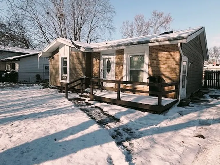 4034 Heathgate Dr — Photo 12