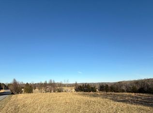 2 Lovely Valley Rd, Wirtz, VA 24184