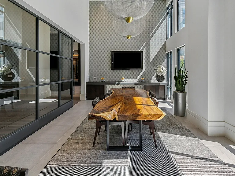 Gather, create, or collaborate in this sleek, sunlit space designed for focused productivity.