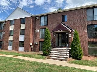 1st image of 392 Great Rd 392a-bldg 102