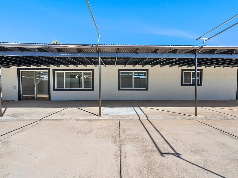 2214 Santa Rosa Dr — Photo 10