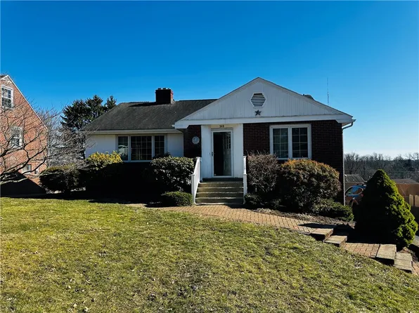 212 Lexington Dr, McKeesport, PA 15135