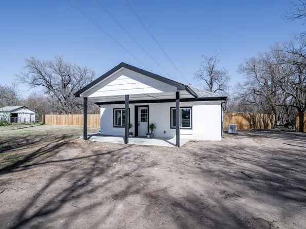 5944 N Seneca St, Wichita, KS 67204