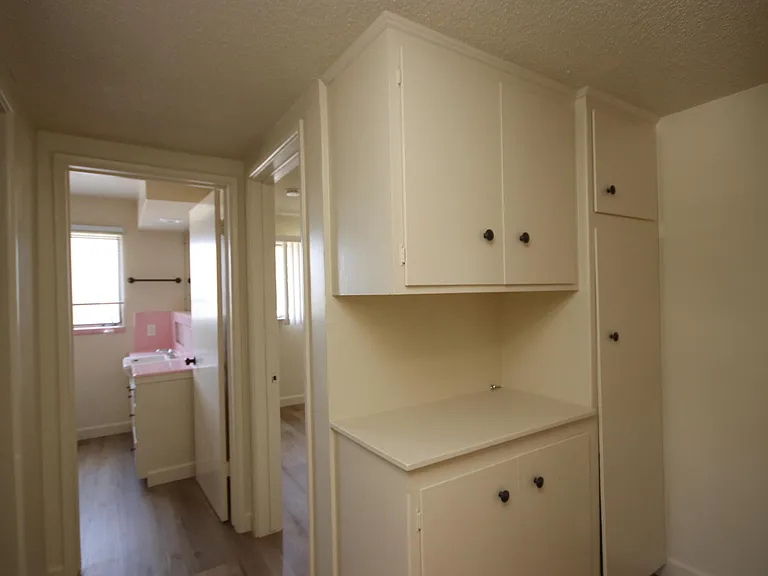 1600 W Huntington Dr #2A — Photo 12