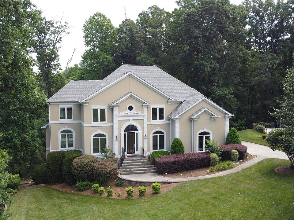 Bluebird Hill Lane