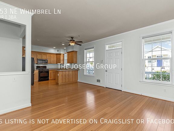 4th image of 153 NE Whimbrel Ln