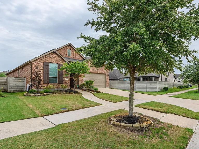 2116 Blackhawk Ridge Ln — Photo 3