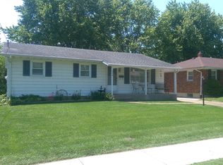 229 S Ferkel St, Columbia, IL