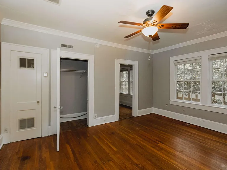 1208 Virginia Ave NE #1 — Photo 4