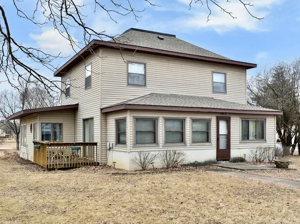 300 S Dodge St, Kellogg, MN 55945