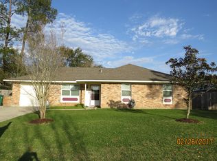 128 Cawthorn Dr, Slidell, LA 70458