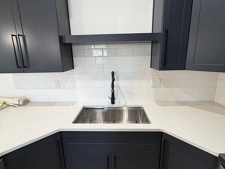 300 Seven Oaks Ln — Photo 13