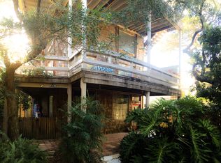 73 Dewees Ave, Atlantic Beach, FL 32233