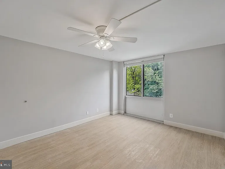 5101 River Rd #618 — Photo 23