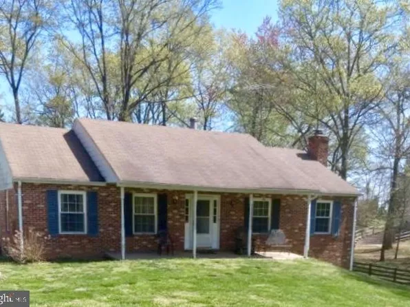 5515 Moreland Dr, Broad Run, VA 20137