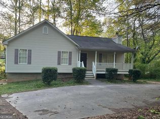 6086 Woodstock Rd, Acworth, GA 30102