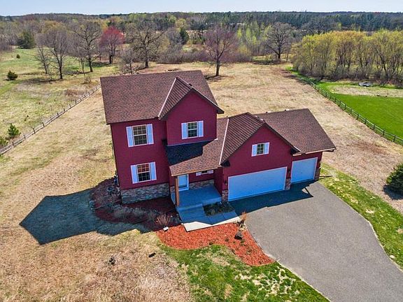 2nd image of 21166 Newberry Ct