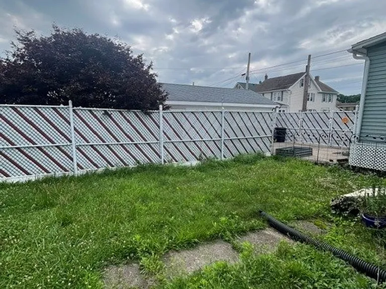 113 S Chestnut St — Photo 7