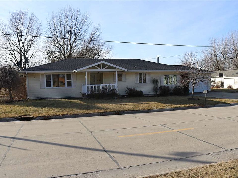 2nd image of 1109 S 9th Ave