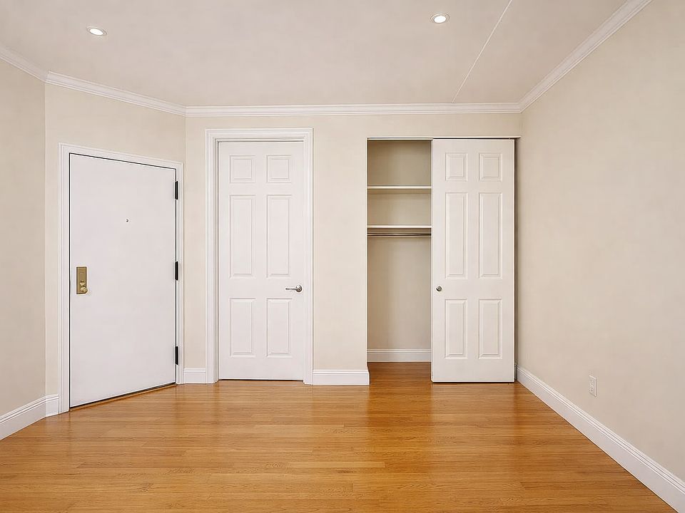 2nd image of 420 E 89th St APT 5A