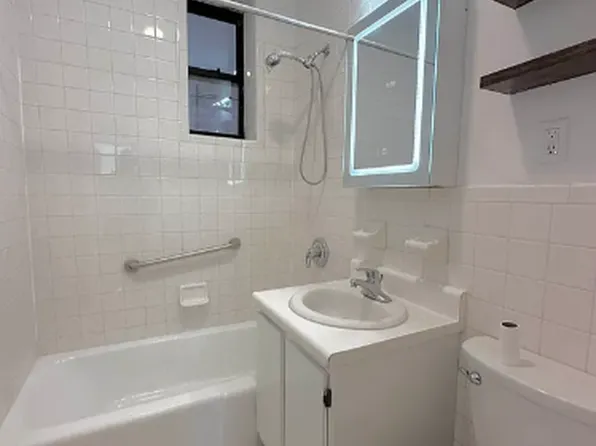 162 Lenox Avenue image 5 of 8