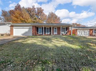 11758 Galba Dr, Florissant, MO 63033