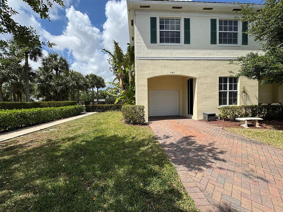 1st image of 749 SW 3rd Avenue