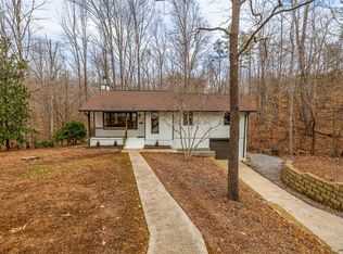 102 Blossom Ct, Westminster, SC 29693