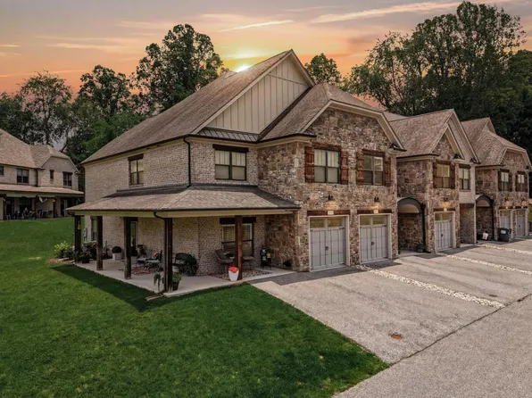 1031 Tori Ct, Forest, VA 24551