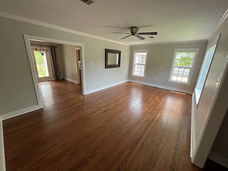 1306 Spencer Ave — Photo 6