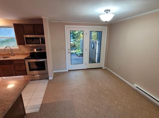 54 Baldwin Dr, Bangor, ME 04401