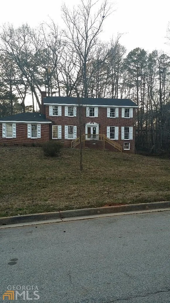 4275 Loveless Pl photo 1