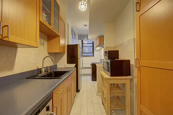 Sold by Benjamin Realty Since 1980 | media 12