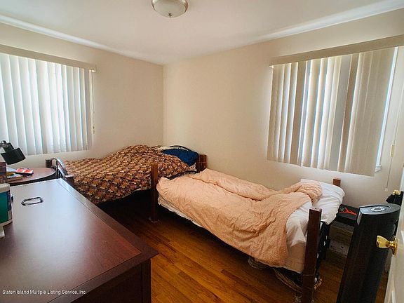 4th image of 30 Xenia St