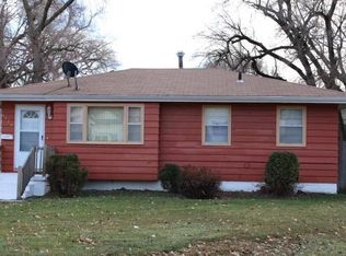 3725 Himebaugh Ave, Omaha, NE 68111