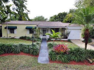 5840 SW 52nd Ter, Miami, FL 33155