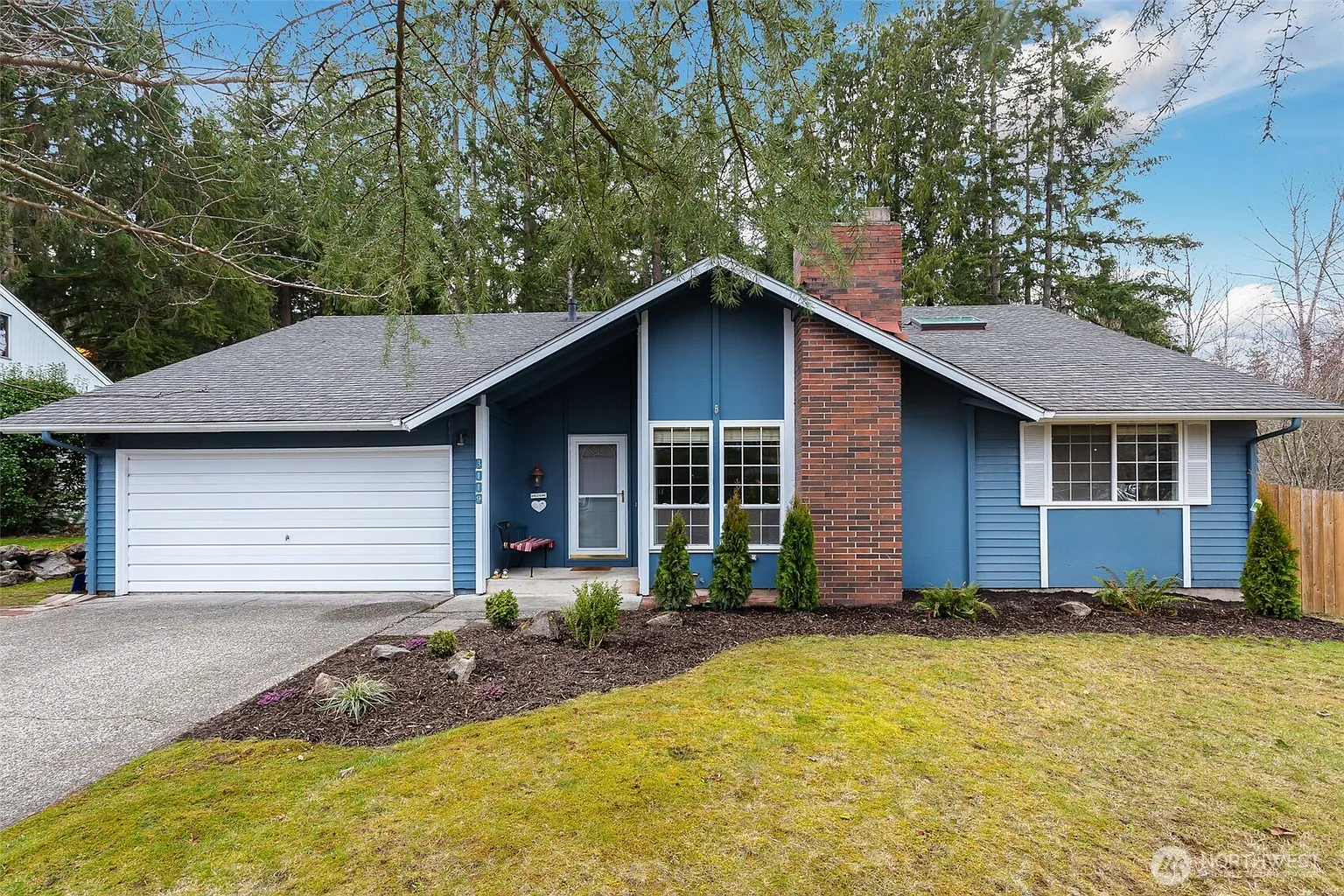 3119 167TH Avenue NE photo 1