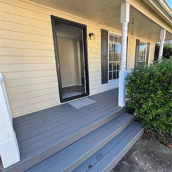 2441 Northmill Ln — Photo 3