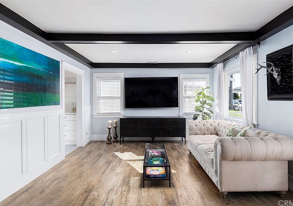1st image of 752 Coronado Ave