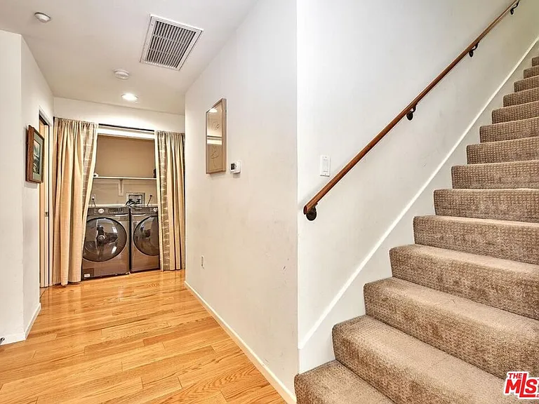 2864 Sunset Pl #206 — Photo 20