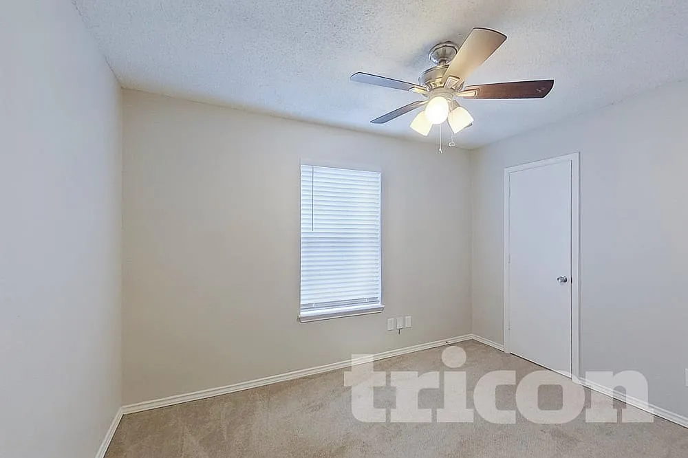 3612 High Plains Court Arlington TX — Photo 2