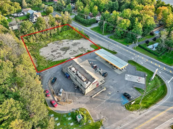 3020 Avenue St, Augustin Lavis, QC G6Z 2L1