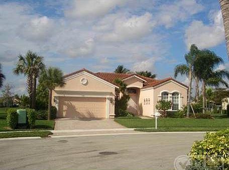 2nd image of 9746 Mantova Dr