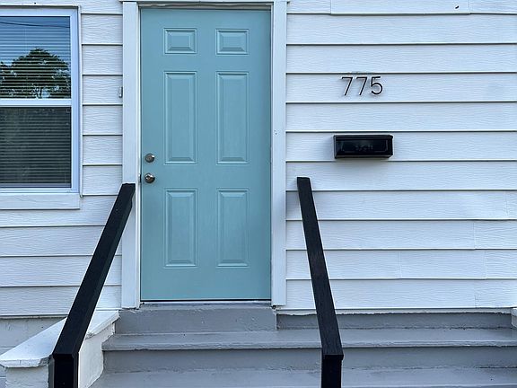 2nd image of 775 Newton Ave S