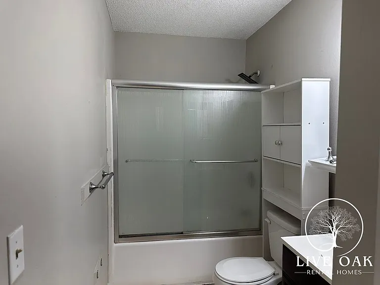 200 Sequoia Cir — Photo 11